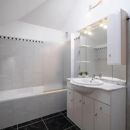 Sol Da Candelaria By Galmi Nyaraló Ribeira Brava